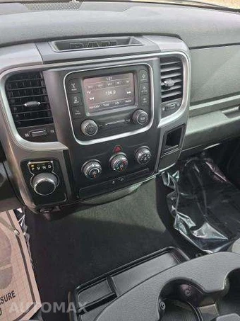 2021 Ram 1500 Classic SLT Crew Cab Short Bed - miniatura 11