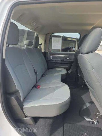 2021 Ram 1500 Classic SLT Crew Cab Short Bed - miniatura 17