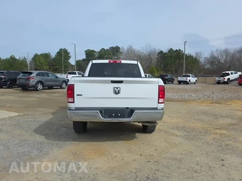 2021 Ram 1500 Classic SLT Crew Cab Short Bed - miniatura 4