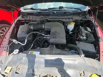 2021 Ram 1500 Classic SLT Crew Cab Short Bed - miniatura 15