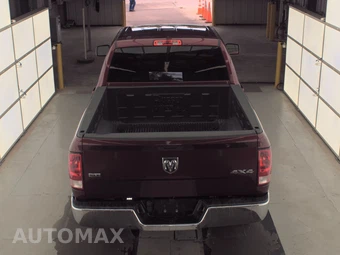 2021 Ram 1500 Classic SLT Crew Cab Short Bed - miniatura 5