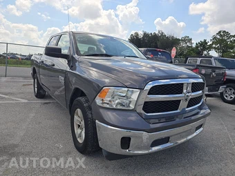 2021 Ram 1500 Classic SLT Crew Cab Short Bed - miniatura 3