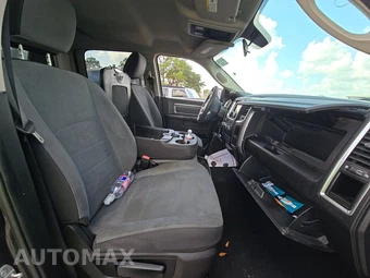 2021 Ram 1500 Classic SLT Crew Cab Short Bed - miniatura 8