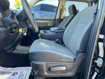 2021 Ram 1500 Classic SLT Crew Cab Short Bed - miniatura 25