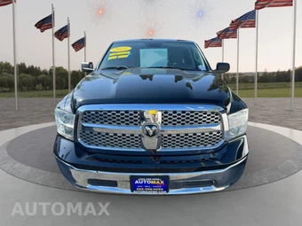 2021 Ram 1500 Classic SLT Crew Cab Short Bed - miniatura 3