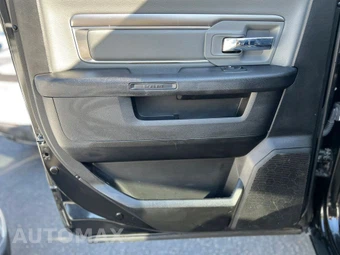 2021 Ram 1500 Classic SLT Crew Cab Short Bed - miniatura 32