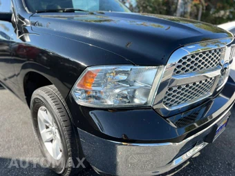 2021 Ram 1500 Classic SLT Crew Cab Short Bed - miniatura 4