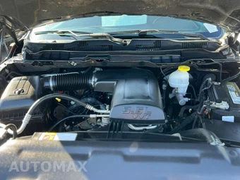 2021 Ram 1500 Classic SLT Crew Cab Short Bed - miniatura 44