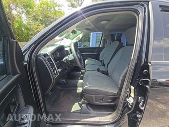 2021 Ram 1500 Classic Special Service Crew Cab Short Bed - miniatura 3