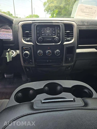 2021 Ram 1500 Classic Special Service Crew Cab Short Bed - miniatura 7