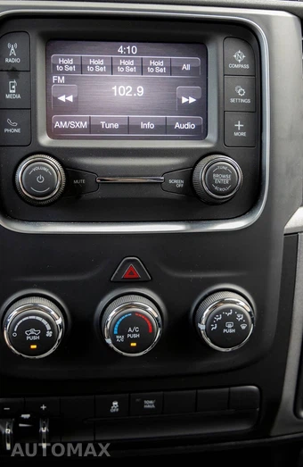 2021 Ram 1500 Classic Tradesman Crew Cab Short Bed - miniatura 24