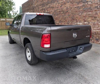 2021 Ram 1500 Classic Tradesman Crew Cab Short Bed - miniatura 4