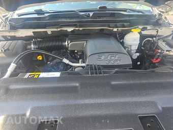 2021 Ram 1500 Classic Tradesman Crew Cab Short Bed - miniatura 7