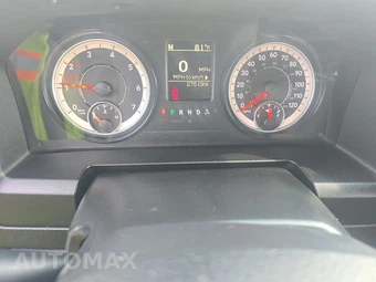 2021 Ram 1500 Classic Tradesman Crew Cab Short Bed - miniatura 8