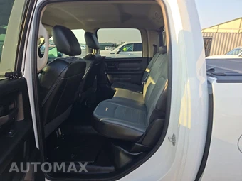 2021 Ram 1500 Classic Tradesman Crew Cab Short Bed - miniatura 9