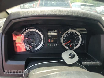 2021 Ram 1500 Classic Tradesman Crew Cab Short Bed - miniatura 12