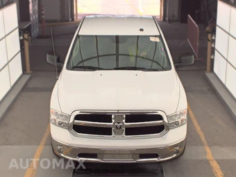 2021 Ram 1500 Classic Tradesman Crew Cab Short Bed - miniatura 2