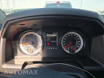 2021 Ram 1500 Classic Tradesman Crew Cab Short Bed - miniatura 12
