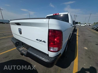 2021 Ram 1500 Classic Tradesman Crew Cab Short Bed - miniatura 4
