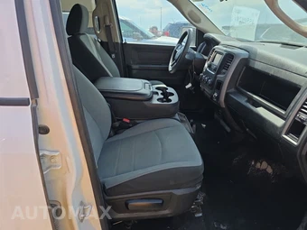 2021 Ram 1500 Classic Tradesman Crew Cab Short Bed - miniatura 8