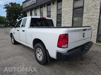 2021 Ram 1500 Classic Tradesman Extended Cab Medium Bed - miniatura 2