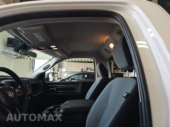 2021 Ram 1500 Classic Tradesman Regular Cab Long Bed - miniatura 17