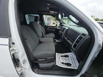 2021 Ram 1500 Classic Warlock Crew Cab Short Bed - miniatura 18