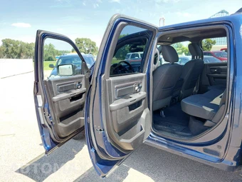 2021 Ram 1500 Classic Warlock Crew Cab Short Bed - miniatura 9