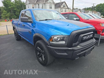 2021 Ram 1500 Classic Warlock Extended Cab Medium Bed - miniatura 4