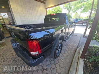 2021 Ram 1500 Classic Warlock Extended Cab Medium Bed - miniatura 3