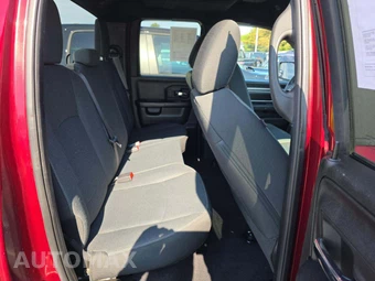 2021 Ram 1500 Classic Warlock Extended Cab Medium Bed – miniatura 13