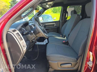 2021 Ram 1500 Classic Warlock Extended Cab Medium Bed – miniatura 3