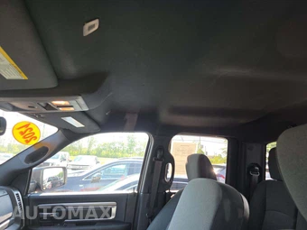 2021 Ram 1500 Classic Warlock Extended Cab Medium Bed – miniatura 8