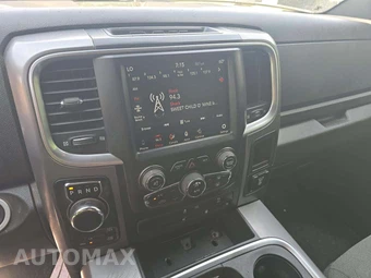 2021 Ram 1500 Classic Warlock Extended Cab Medium Bed – miniatura 10