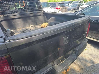 2021 Ram 1500 Classic Warlock Extended Cab Medium Bed – miniatura 24