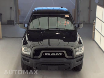 2021 Ram 1500 Classic Warlock Extended Cab Medium Bed - miniatura 2
