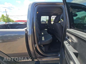 2021 Ram 1500 Classic Warlock Extended Cab Medium Bed - miniatura 13