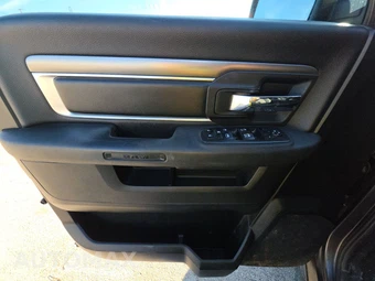 2021 Ram 1500 Classic Warlock Extended Cab Medium Bed - miniatura 9