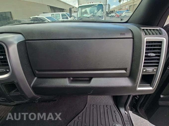 2021 Ram 1500 Classic Warlock Extended Cab Medium Bed - miniatura 16