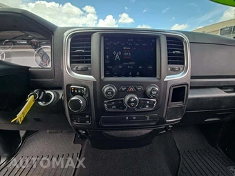 2021 Ram 1500 Classic Warlock Extended Cab Medium Bed - miniatura 7