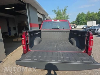 2021 Ram 1500 Laramie Crew Cab Medium Bed - miniatura 20