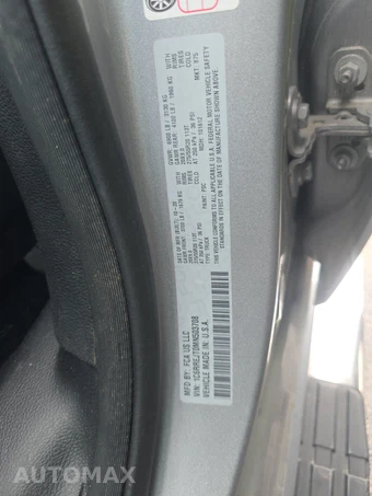 2021 Ram 1500 Laramie Crew Cab Short Bed - miniatura 14