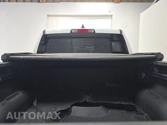 2021 Ram 1500 Laramie Crew Cab Short Bed - miniatura 16