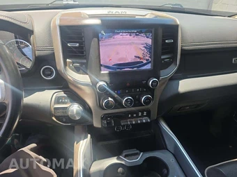 2021 Ram 1500 Laramie Crew Cab Short Bed - miniatura 10