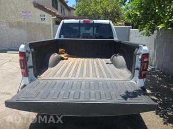 2021 Ram 1500 Laramie Crew Cab Short Bed - miniatura 14