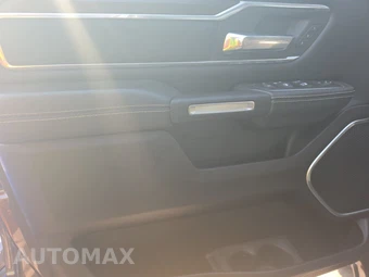 2021 Ram 1500 Laramie Crew Cab Short Bed - miniatura 9