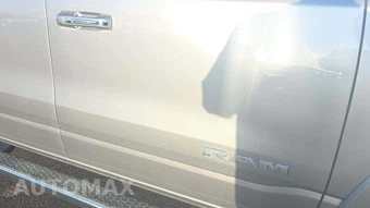 2021 Ram 1500 Laramie Crew Cab Short Bed - miniatura 21