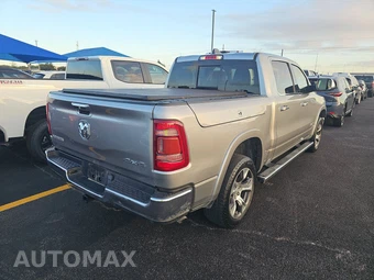 2021 Ram 1500 Laramie Crew Cab Short Bed - miniatura 4