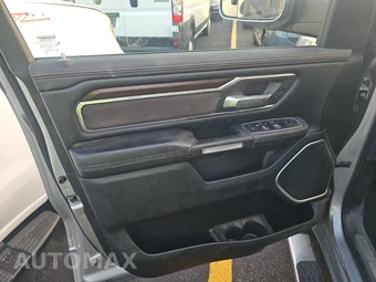 2021 Ram 1500 Laramie Crew Cab Short Bed - miniatura 9