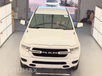 2021 Ram 1500 Laramie Crew Cab Short Bed - miniatura 2